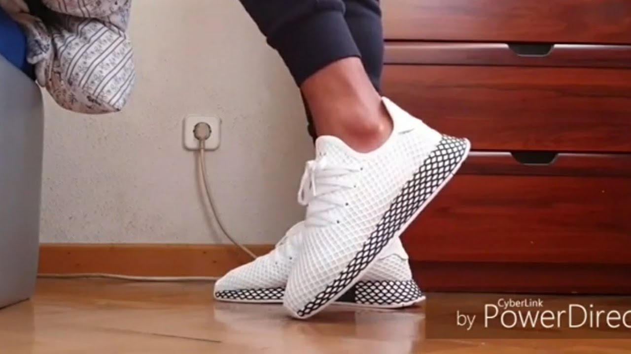 Adidas Deerupt White (Blancas) On Review - YouTube