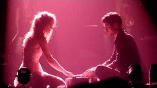 Video voorbeeld van "Vanessa Paradis et Albin De La Simone - FOU RIRE - La vague à lames"