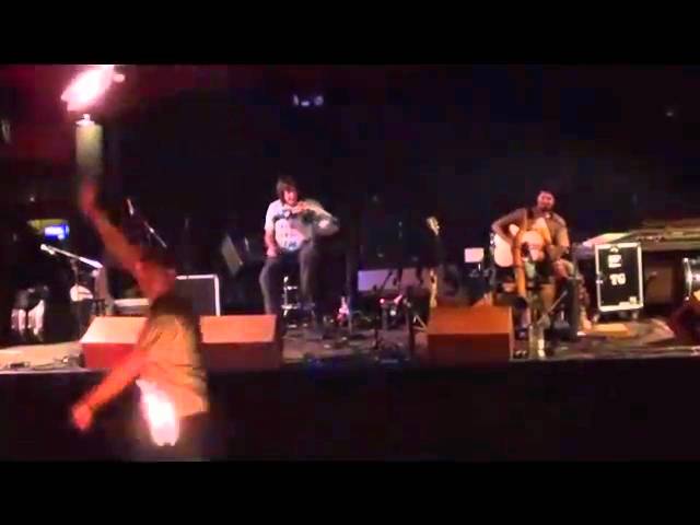 trevor green - red fire spinning - bouquet 10.2.10 adlı videoyu YouTube'da izle trevor green - red fire spinning - bouquet 10.2.10 adlı videoyu YouTube'da izle