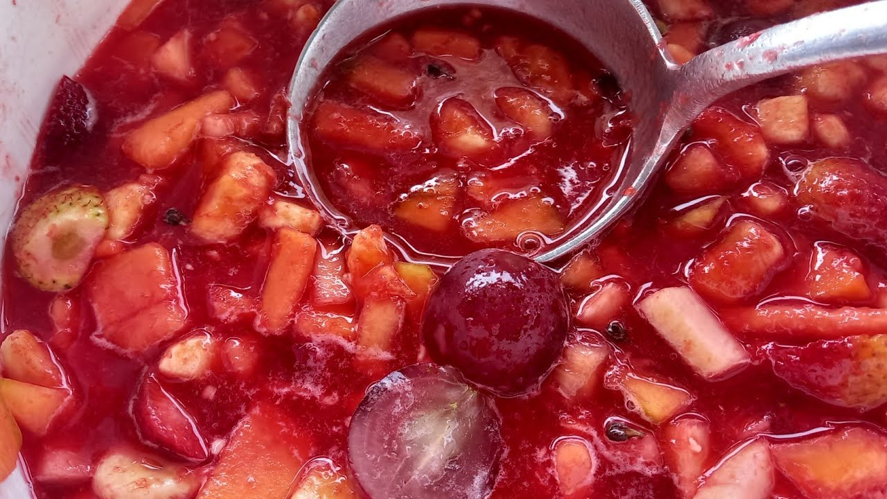 como preparar tizana o salpicon fácil y rápido.