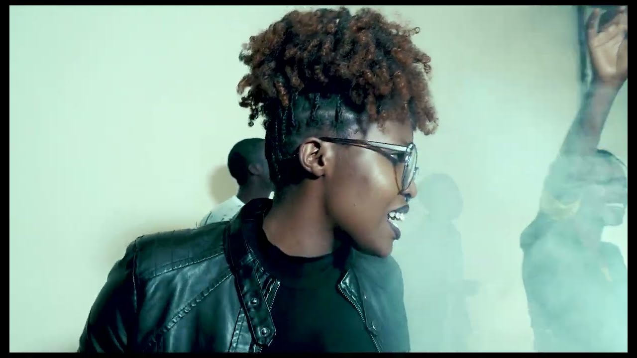 ANYITAYEHO BY ClovisKing x Famille des adorateurs