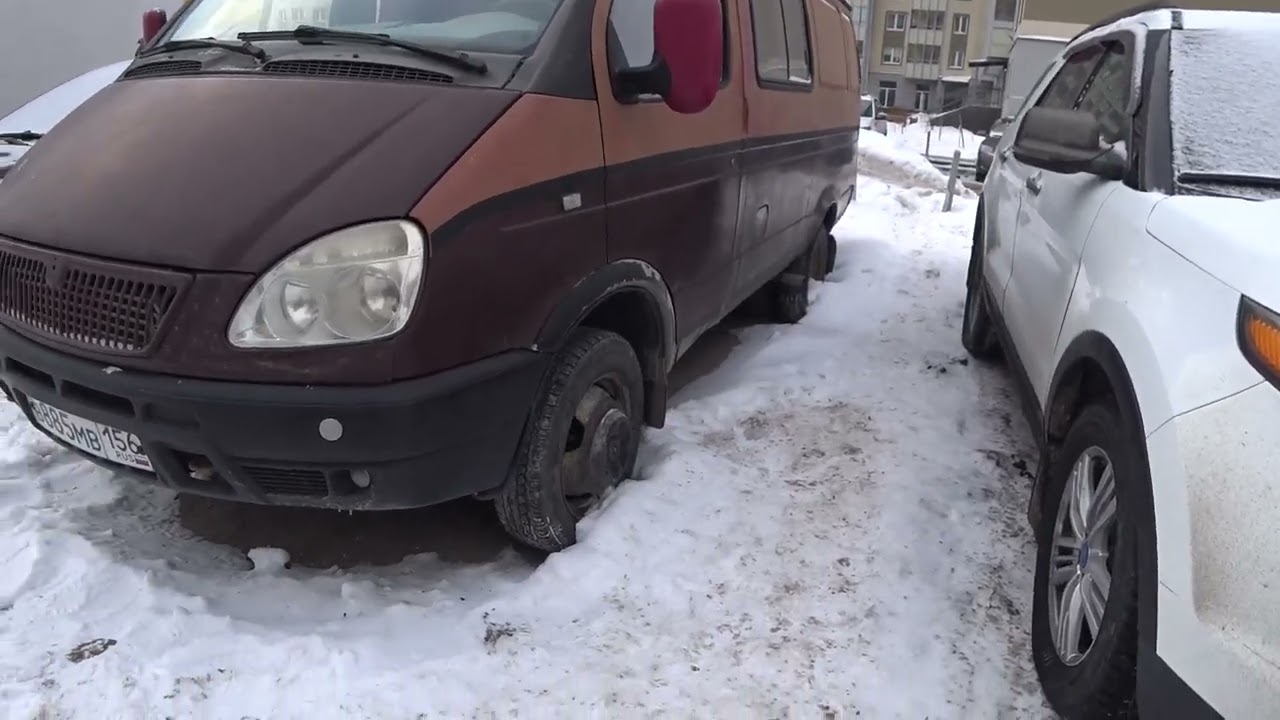 НЕПРОСТОЙ ВЫБОР ГАЗЕЛИ В ПИТЕРЕ. Блошиный рынок...