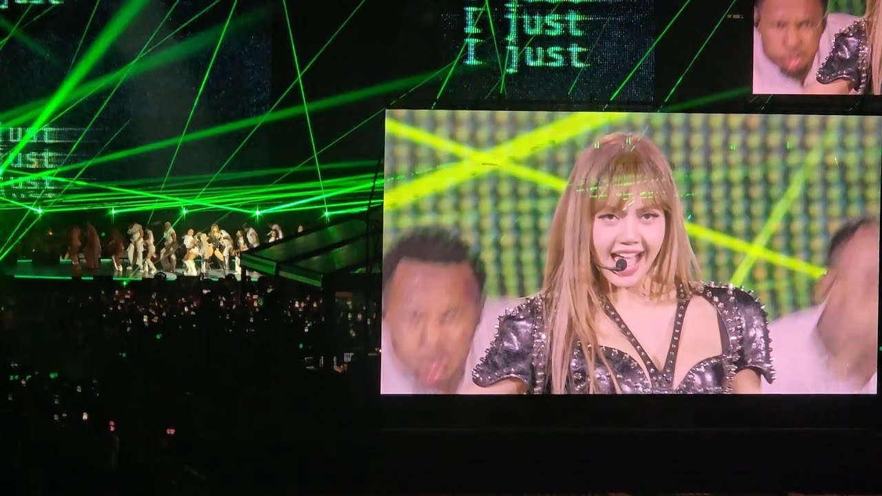 #BLACKPINK WORLD TOUR #DEADLINE IN SINGAPORE 2025 Day 3 - #LISA Thunder & Fxck Up the World