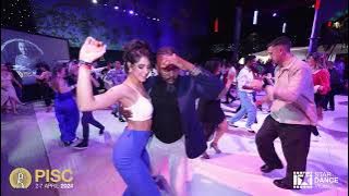 Onassaka & Karen Cruz ~ social dancing @ Paris International Salsa Congress