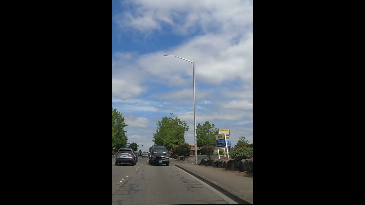 🚙Chevrolet Tahoe Towed By Wheel lift Tow Truck [East Hill WA USA]