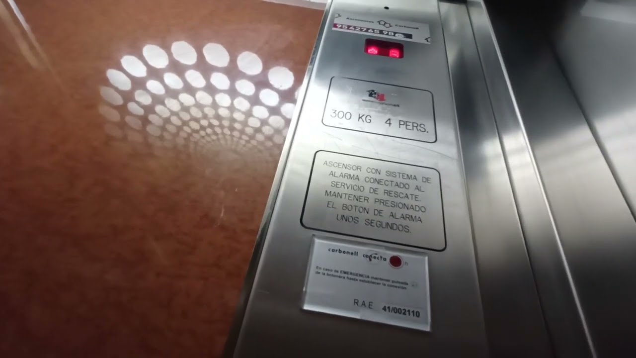 Ascensor en un piso de san jeronimo en  Sevilla