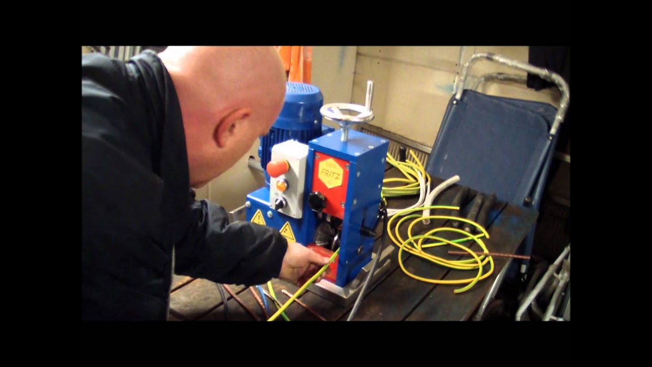 Kabelschälmaschine, Kabelabisoliermaschine,Kabel schälen,Kabel abisolieren,Der Fritz - YouTube