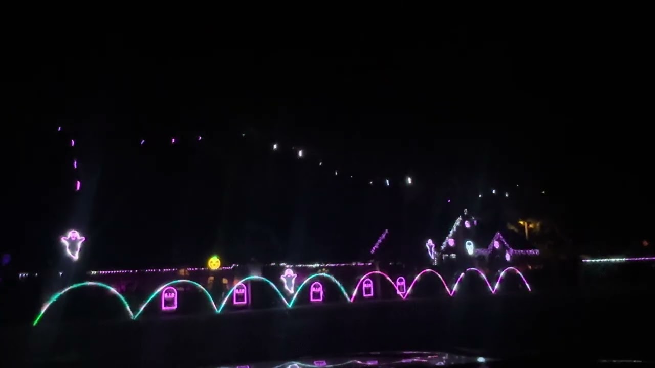 Halloween 2025 – Dead  man’s party