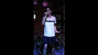 Pretin Cover Banda Madame Zero