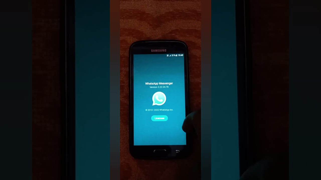 how to check your WhatsApp version 