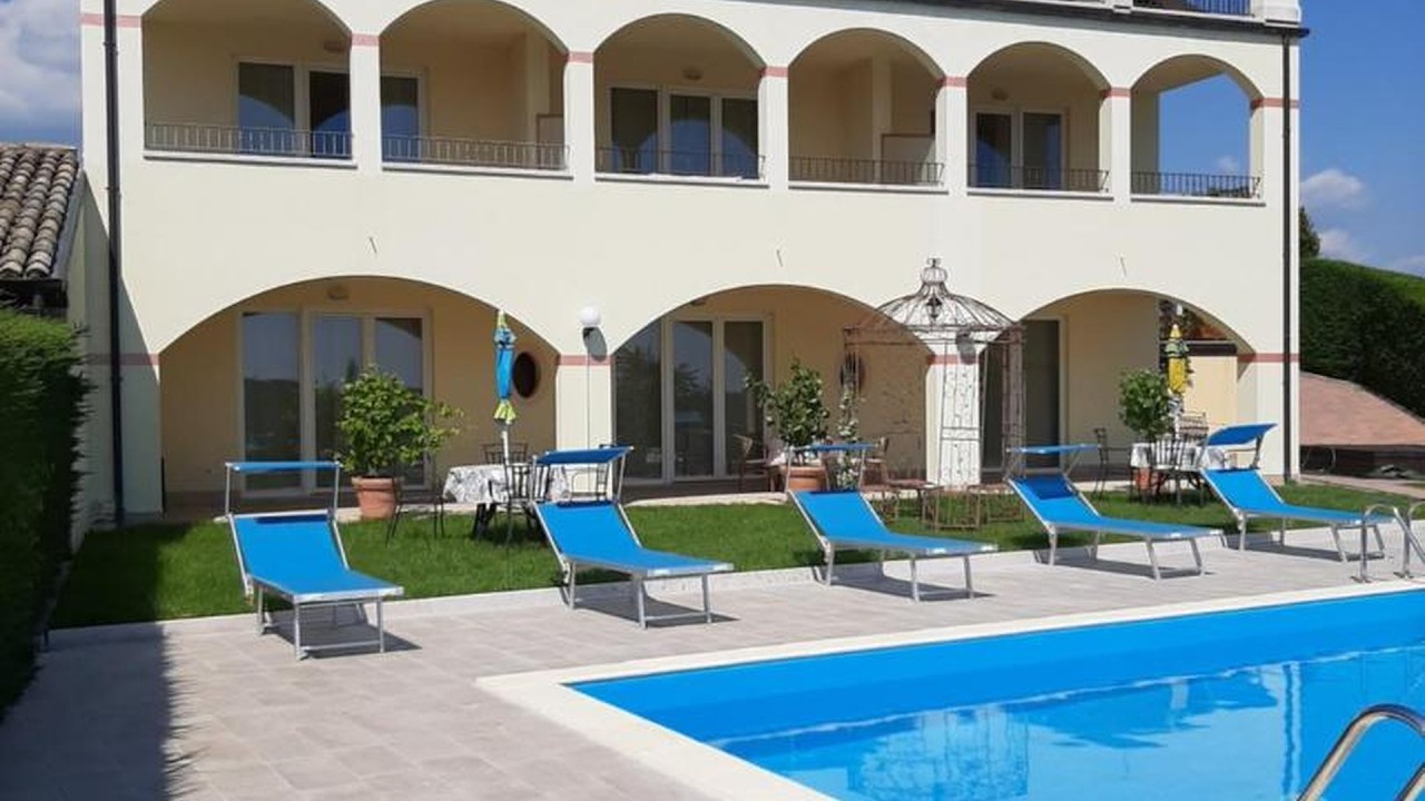 Villa Benvenuto | Garda, Italy | Hotel Review 🏨