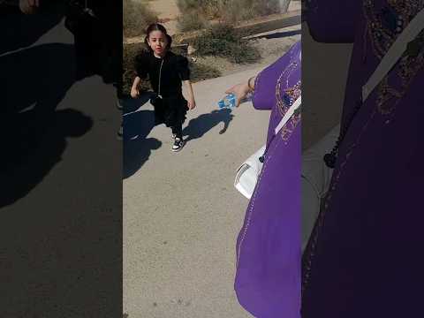 فخاطر لي عندو جوج وجوه