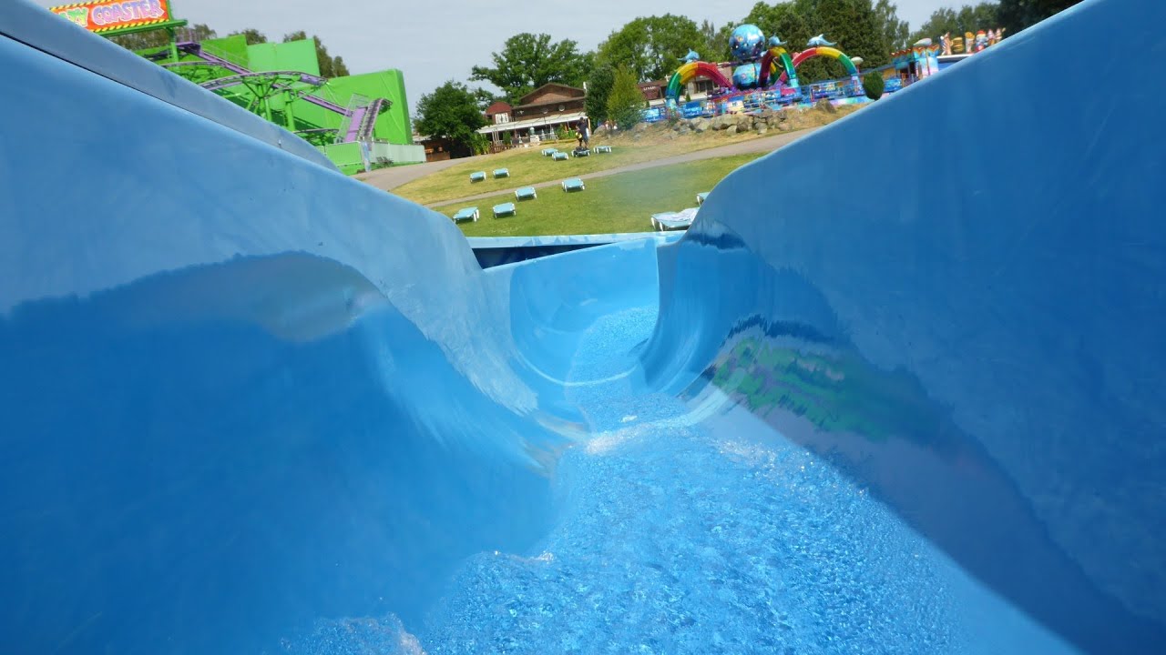 offene Riesenrutsche (rechts) :: Freirutsche | Halmstad Äventyrsland