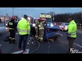 Straż zabezpiecza butlę LPG po wypadku - ul. Wrocławska