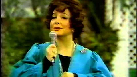 Kathryn Grayson, Show Boat Medley, Ol' Man River, ...