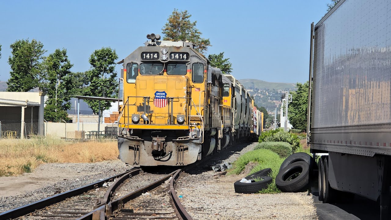 [HD] Union Pacific LOB29 Chino Local Chase from Montclair to Chino & Ontario