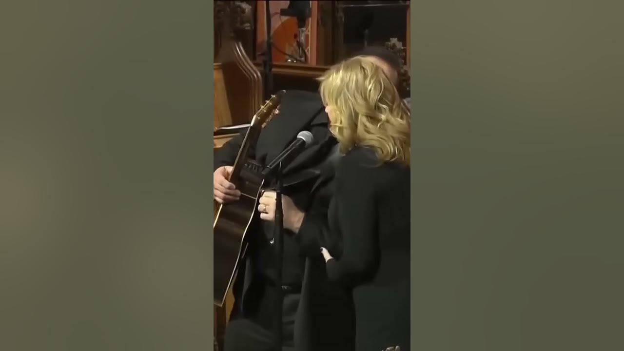 Watch: Garth Brooks, Trisha Yearwood perform 'Imagine' at Jimmy Carter's funeral Part 6
