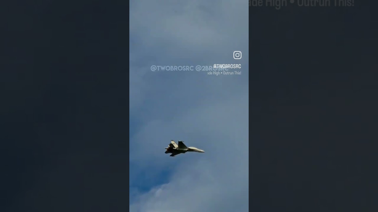 Su-27 Flanker Cobra Maneuver 