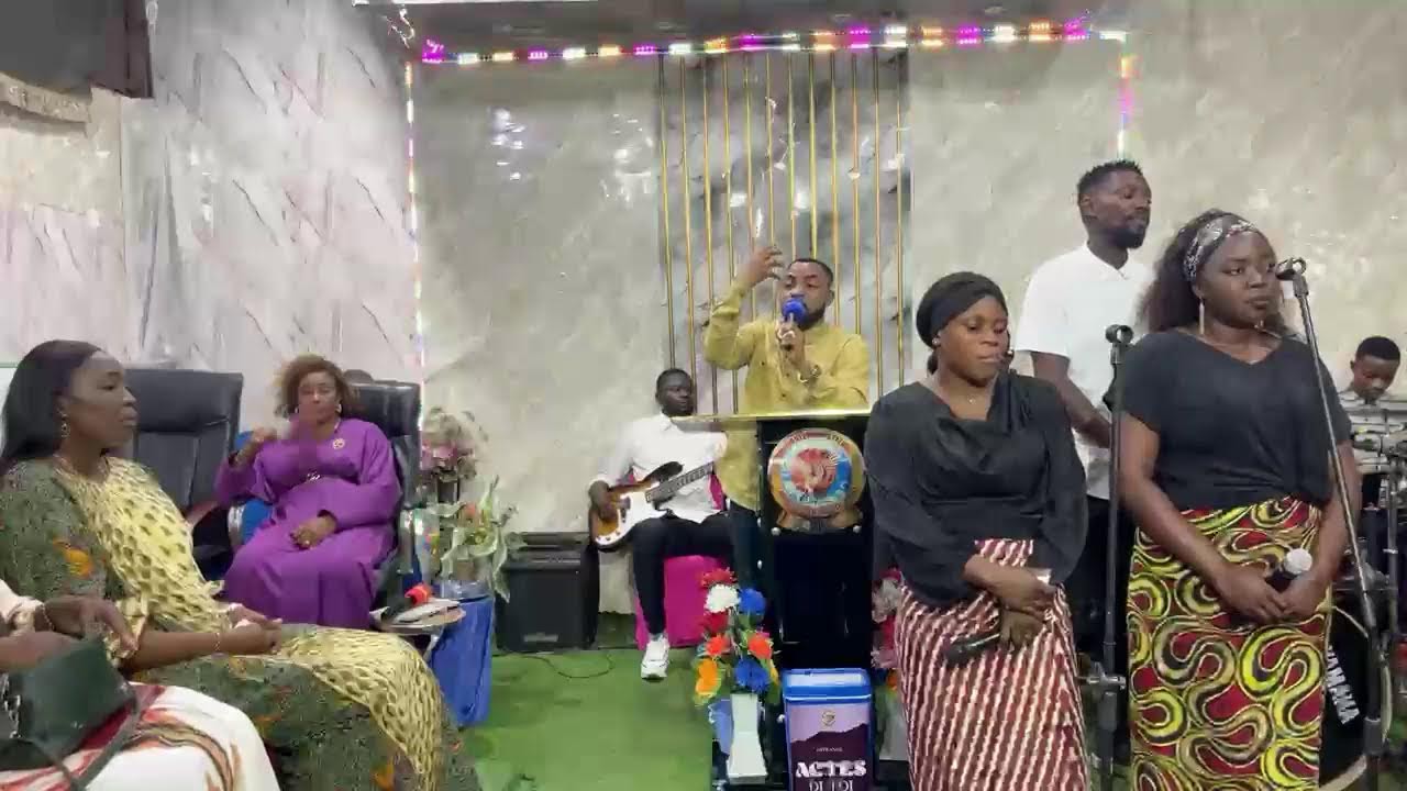 SPÉCIALE CO.F.A.Dè.G (Jour1) AVEC LA SERVANTE GISÈLE BWEMU