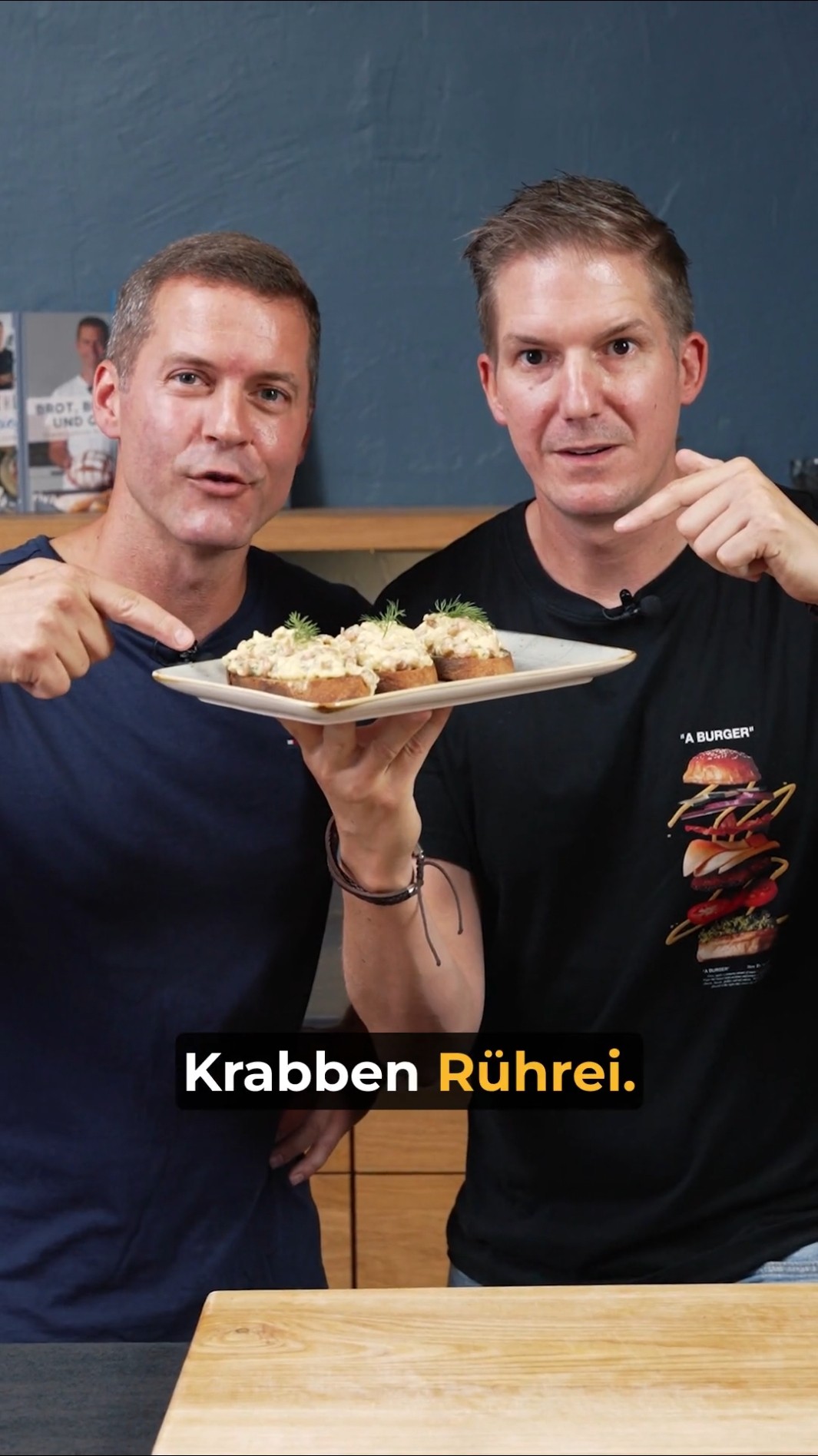 Baslerbrot mit Krabben Rührei 🦀🍳 #shorts #thomaskocht #marcelpaa - YouTube