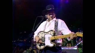 Video thumbnail of "Waylon Jennings  -  It's Not Supposed To Be That Way  - Dreaming My Dreams"