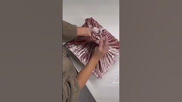GIFT-WRAPPING WITH FABRIC // Eco-Friendly Life DIY