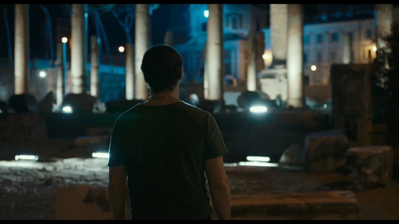 Made in Italy - Scena dal film - Ai fori imperiali