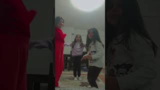 Melisin Kardeşi Şakamı?