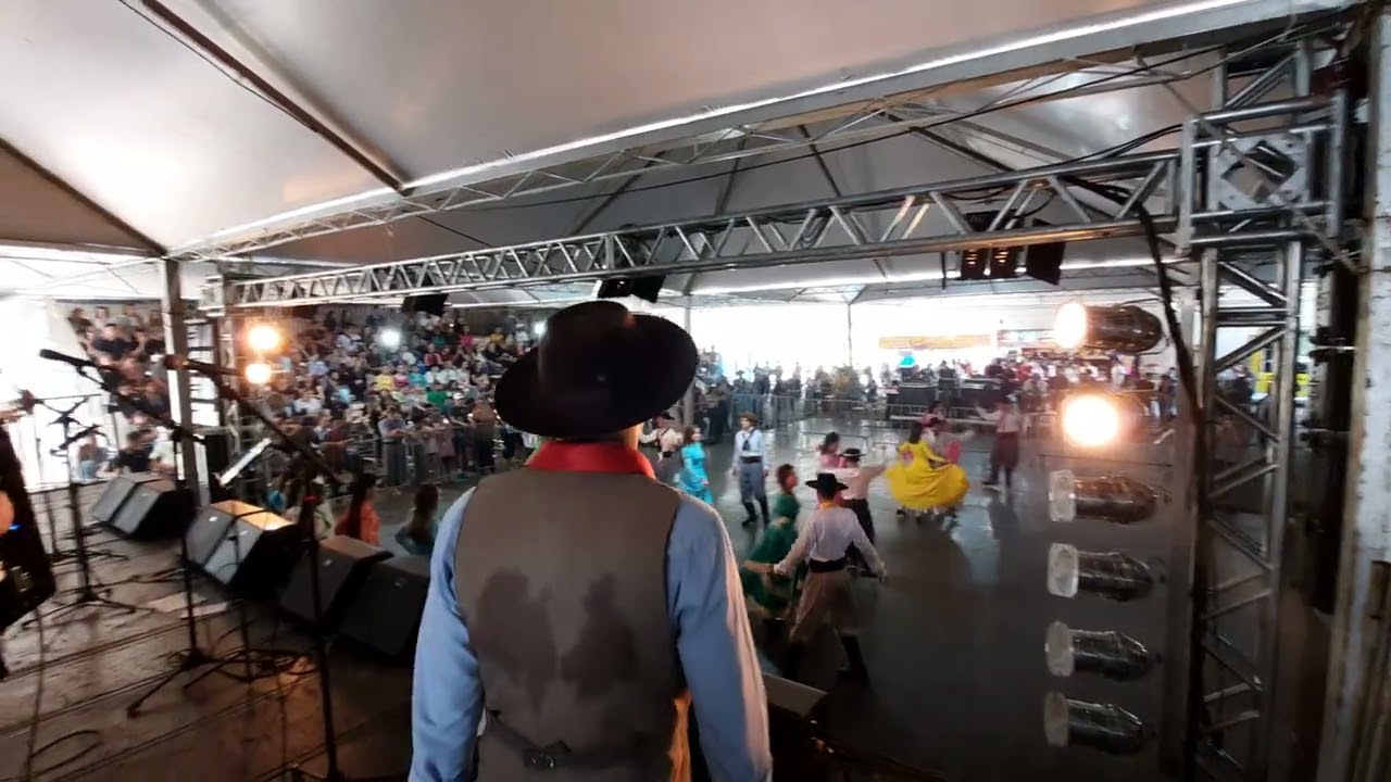 Elenco Juvenil do CTG Marco da Tradição/Flores da Cunha 2022.