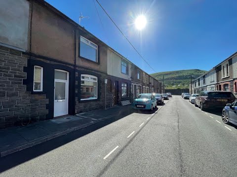 William Street, Abercynon, CF45 4RW by T Samuel Lettings