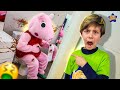 A PEPPA PIG MALVADA COM DOR DE BARRIGA INVADIU NOSSO BANHEIRO
