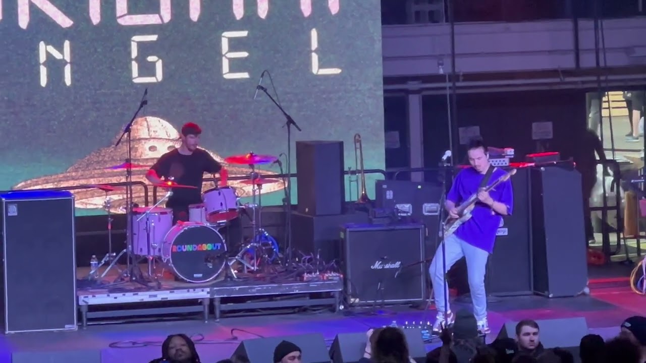 Origami Angel playing "Thank you, New Jersey" at ROUNDABOUT Festival in Detroit, MI on 3/30/24