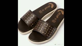 We are sale ladies Chappal to company price hurry up place order Delivery only in Karachi