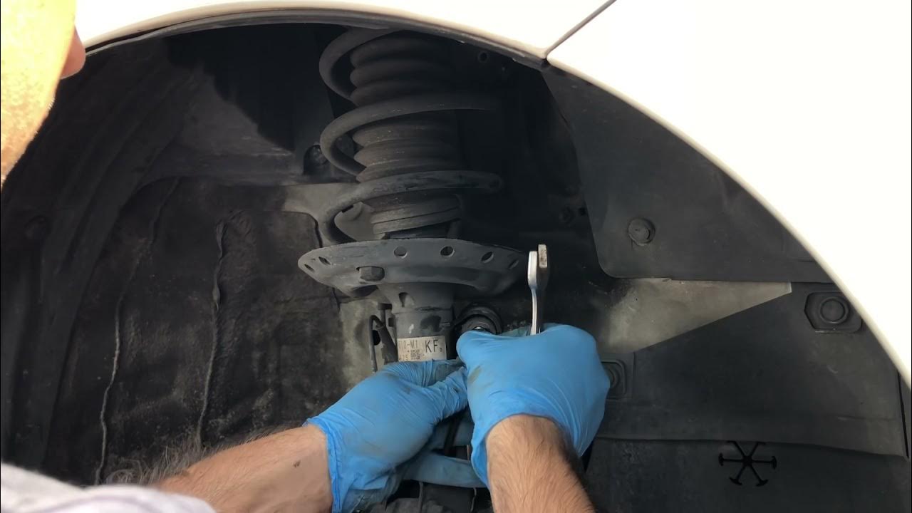 2012 Honda Fit sway bar link replacement - YouTube