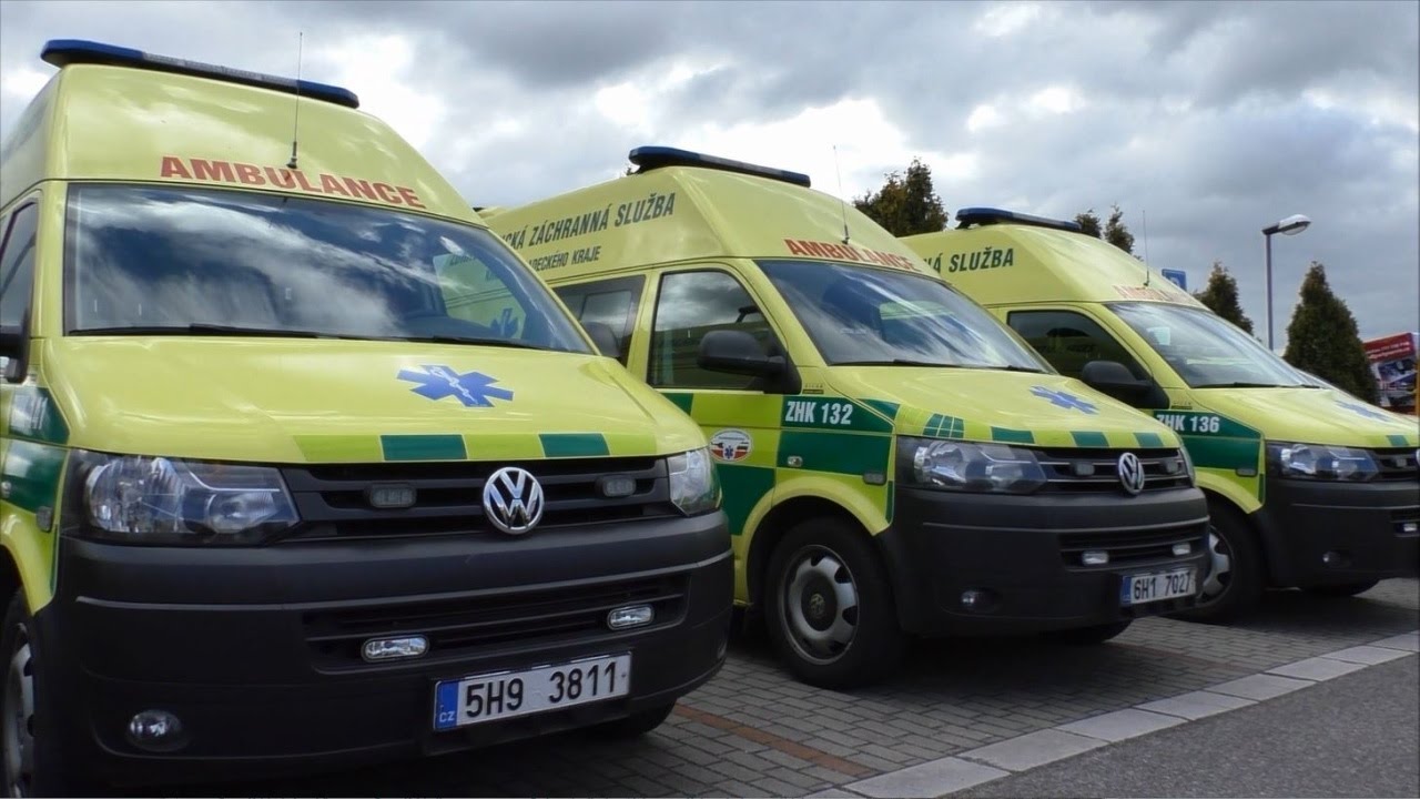 Den otevřených dveří - heliport LZS - Hradec Králové