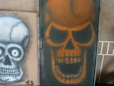 airbrushing first attempts - YouTube