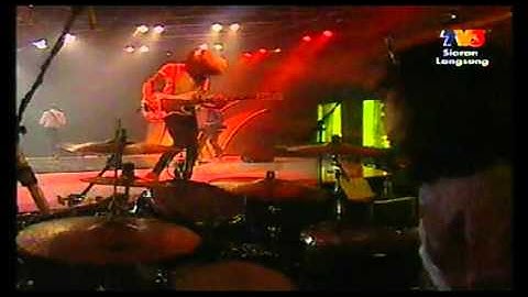 MTV Muda - Hujan (Separuh Akhir 1 Muzik-Muzik 26)