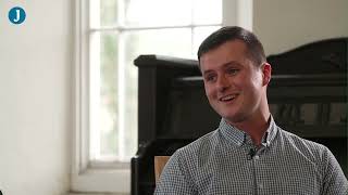 "No Irish-speaking community if there's no community" | An Ghaeilge: Faoi bhrú nó faoi bhláith?