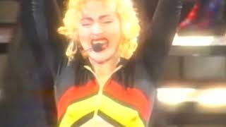 Madonna - Where's the Party (Blond Ambition Tour Live in Nice) Resimi