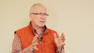 Exploring the Boundaries of Boxes: Playing With Them and Within Them