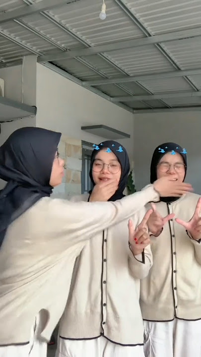 salah nya dimana sih???? dita dina dini#kembar3 #kembar #shorts #shortvideo