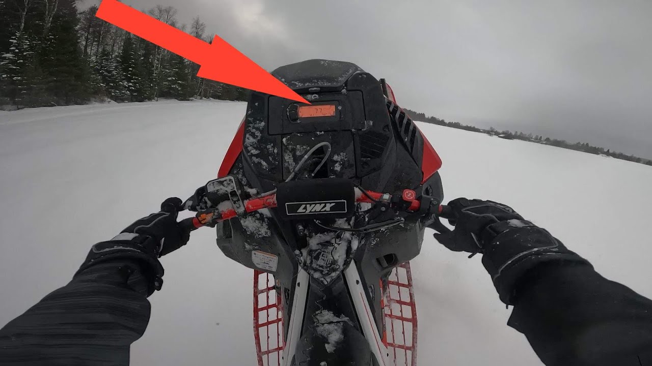 Lynx Shredder RE3700 Turbo Old Forest Riding And Wheelies