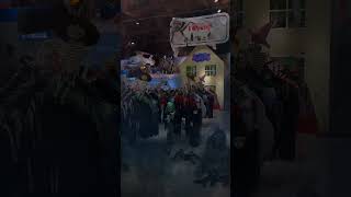 Br Er Forvandlet Til En Uhyggelig Legeplads, Og Vi Er Så Klar Til Halloween