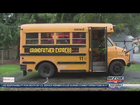Grandfather Express: Oregon grandpa buys bus to take his 10 grandchildren to school