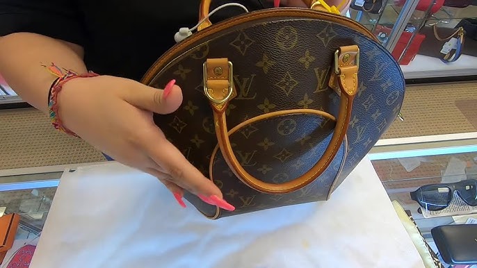 Louis Vuitton Collection Ellipse MM Monogram Canvas 