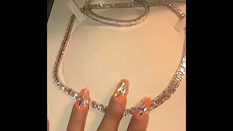Cardi B Get Real Gold Chain From Offset  2018