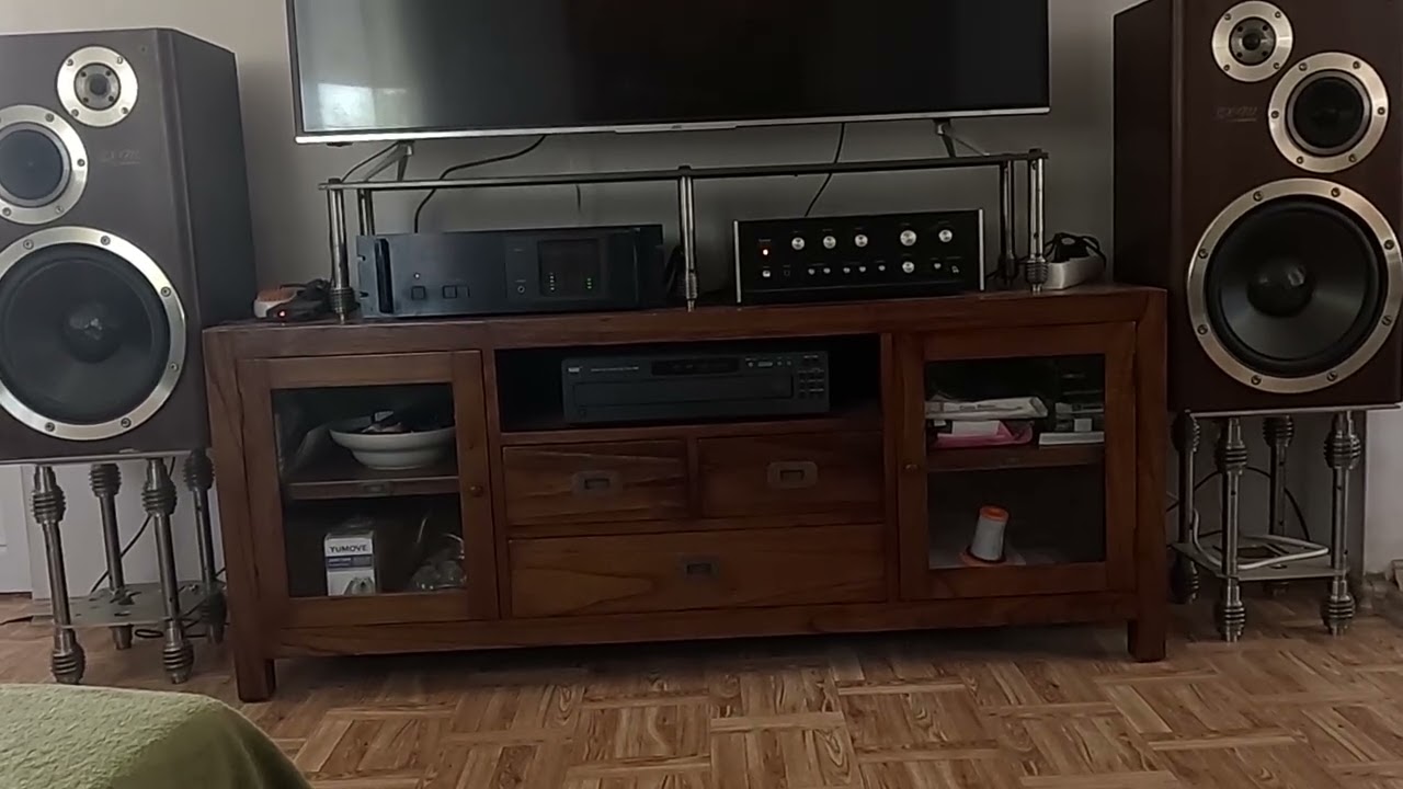 JVC SX 911 Sansui au555a as a preamp with Nikko alpha 230 power