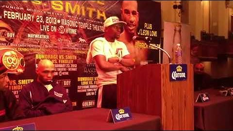 Floyd Mayweather discusses jailhouse pushup regimen and how fellow inmates reacted