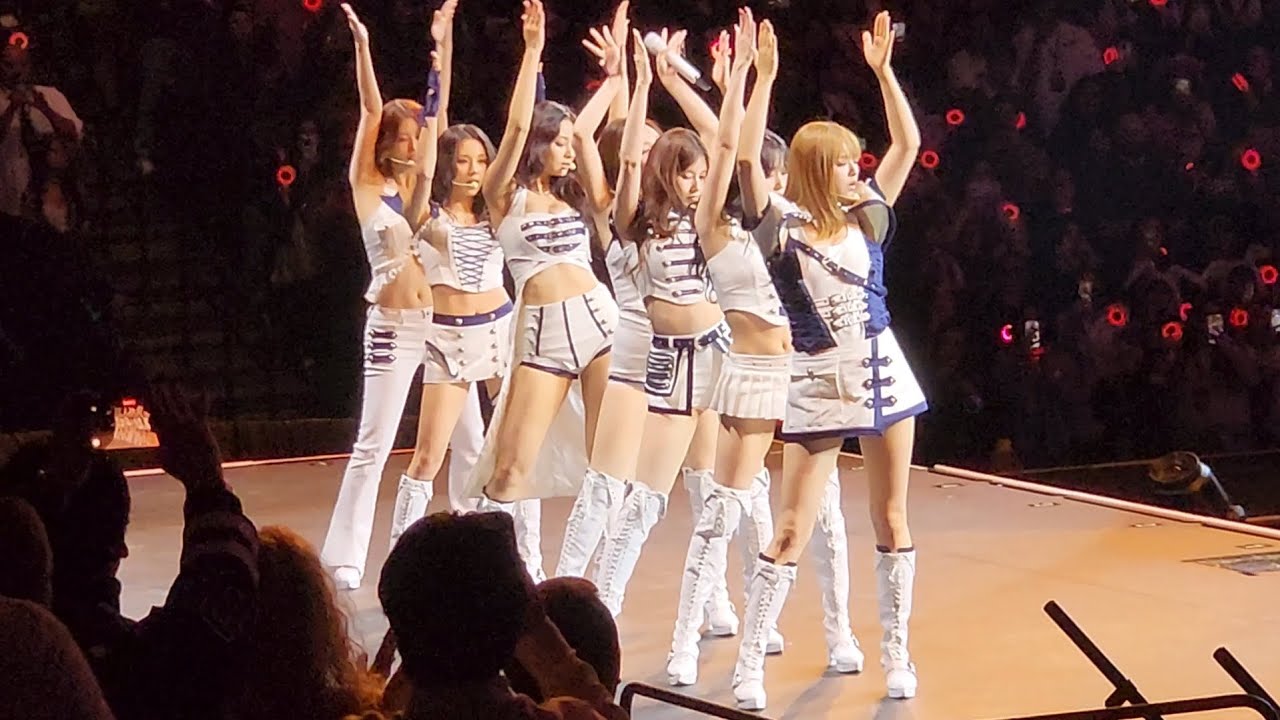 SET ME FREE - TWICE [THIS IS FOR] World Tour in Dallas 260131