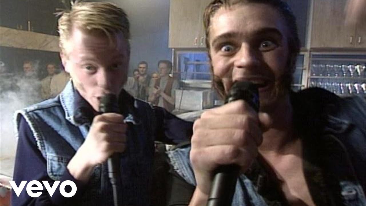 Ronny & Ragge - Köra Fort Som Fan (Video)